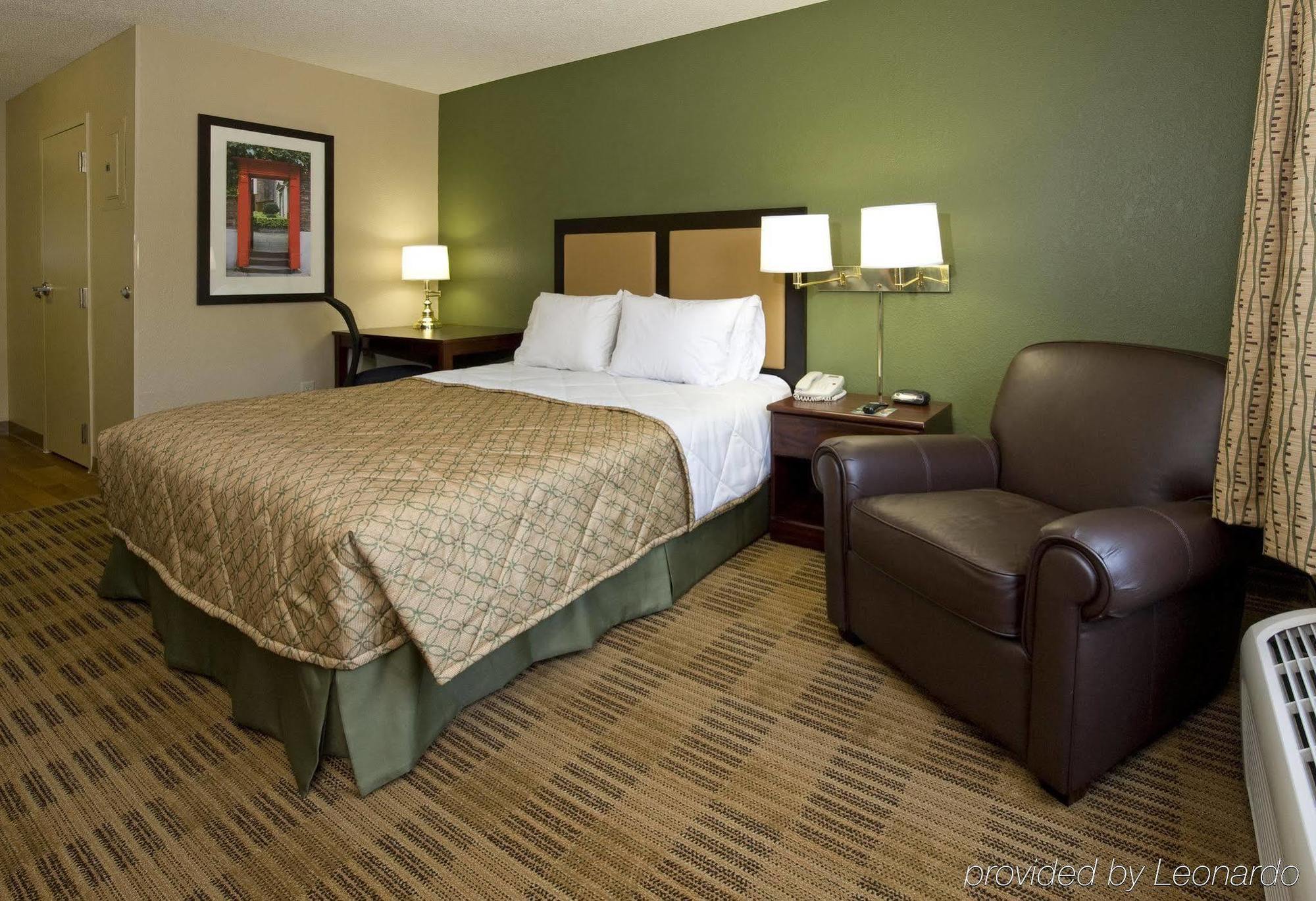 Extended Stay America Suites - San Diego - Carlsbad Village By The Sea Exteriör bild